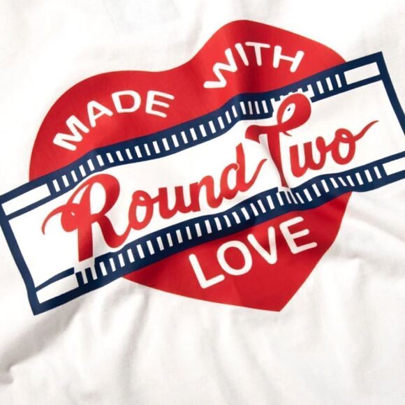 NWT Round Two White Long Sleeve Shirt M Front Pocket Graphic Cotton - Picture 3 of 7